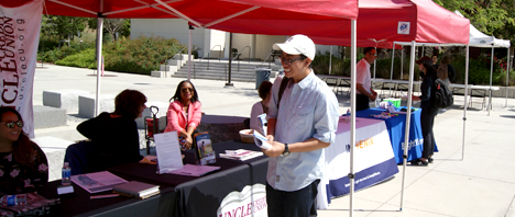 Students attending LPC Job and Internships fair.