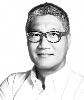 Kyu Woong Lee