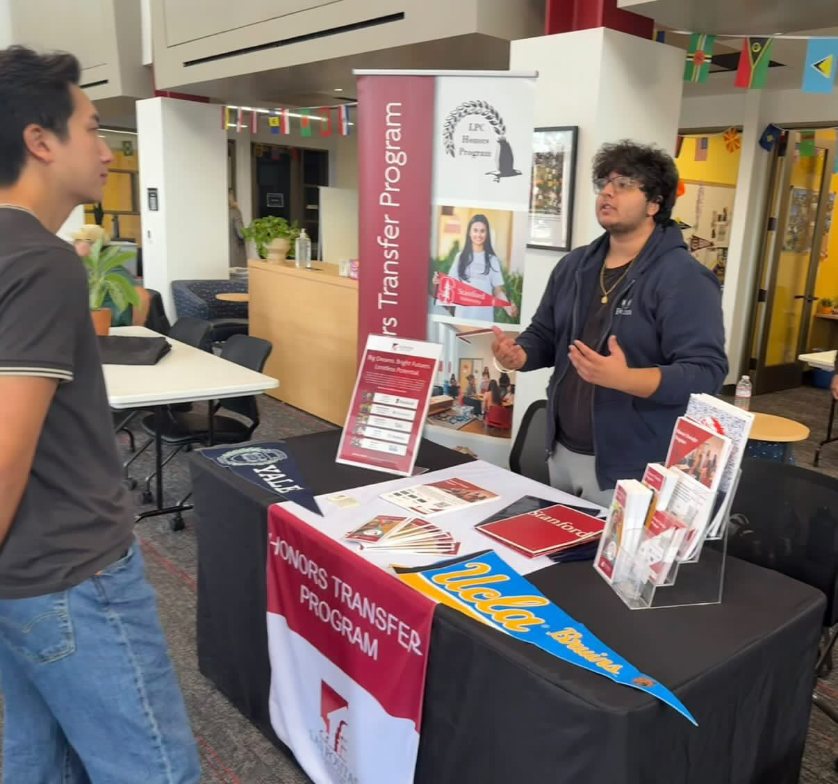 photo of sid tabling